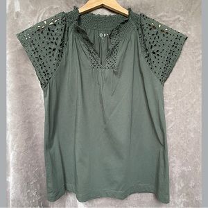 🎉LOFT Eyelet Cap Sleeve Top, Size Women's Small, Army Green